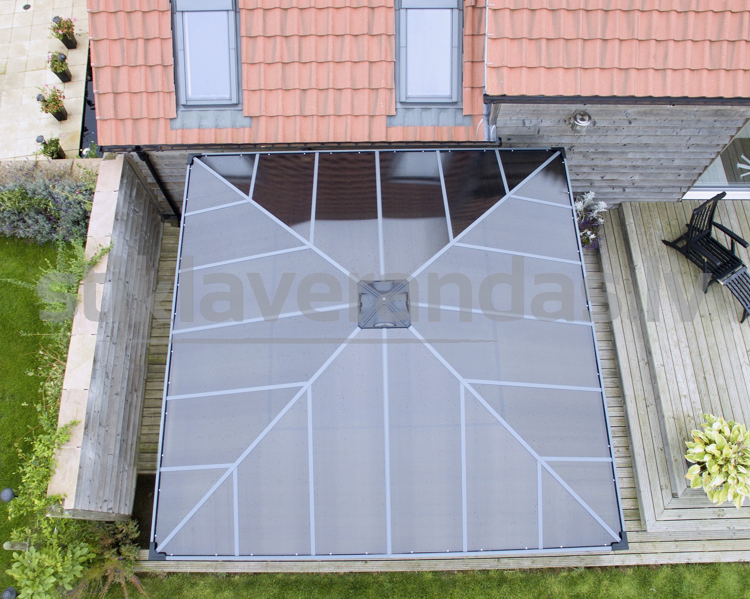 stikla verandas brīvi stāvoša nojume mara 4300